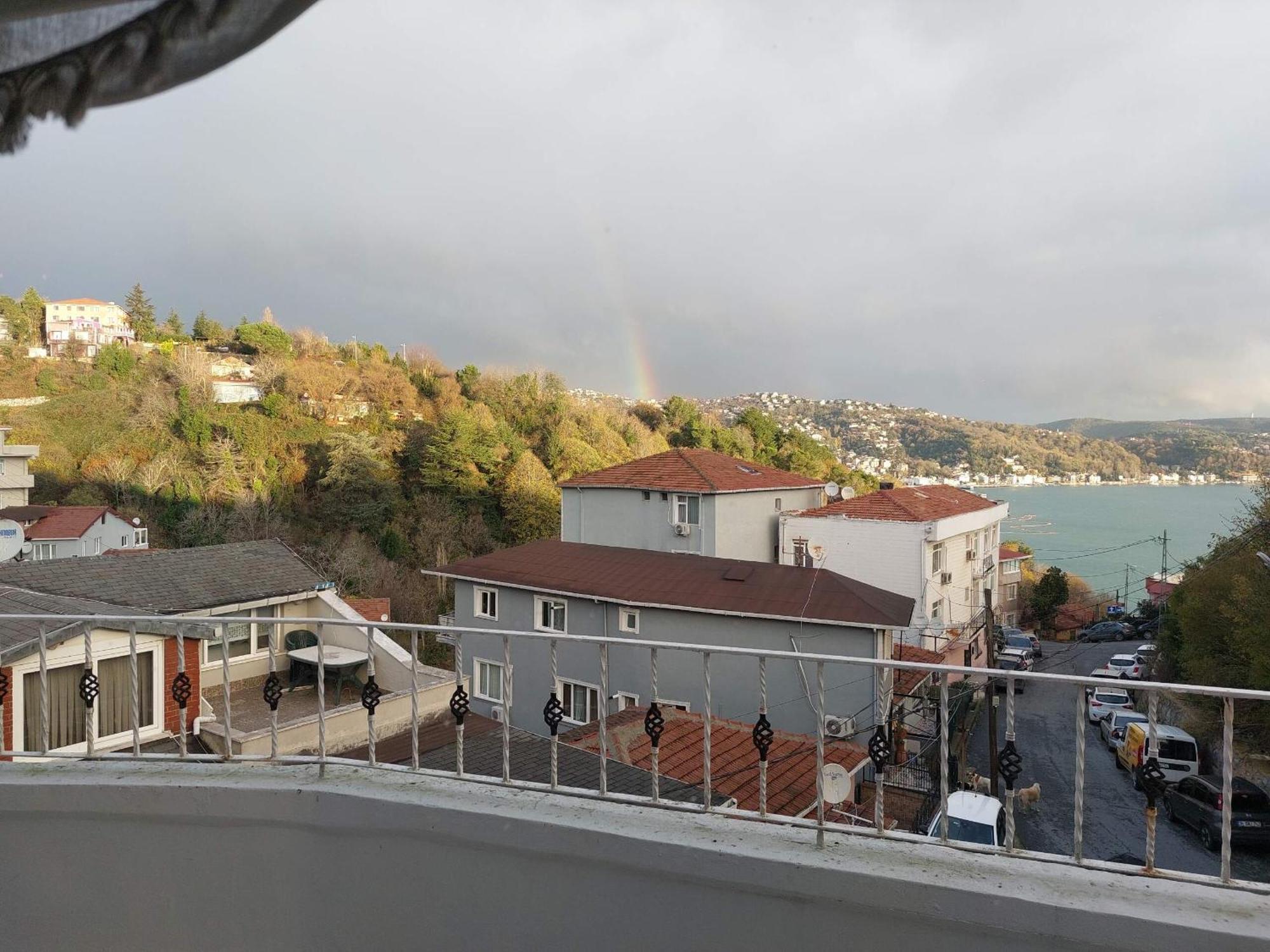 Tarabya Family Suit Boshphorus Istanbul Exterior photo